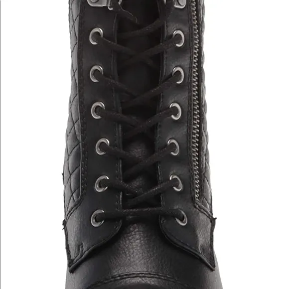 NWT WHITE MOUNTAIN Shoes Dorsett Women's Lace-up Stacked Heel Bootie Black Sz 9