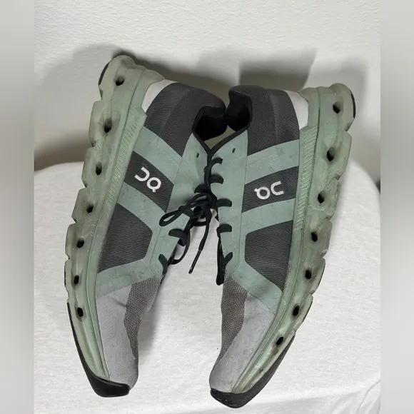 On Cloud Men’s Cloudrunner Alloy Moss Grey Sage Green Athletic Sneakers Size 10
