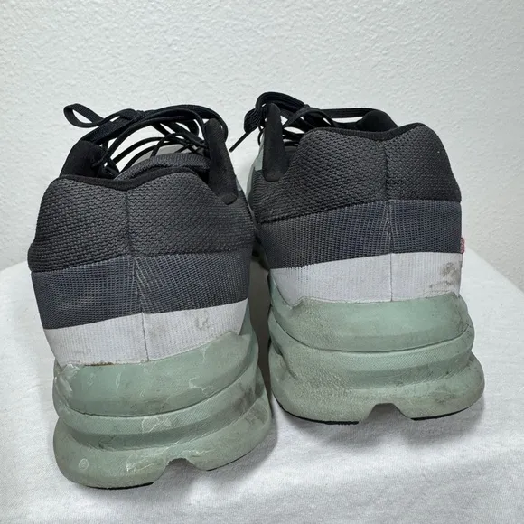 On Cloud Men’s Cloudrunner Alloy Moss Grey Sage Green Athletic Sneakers Size 10