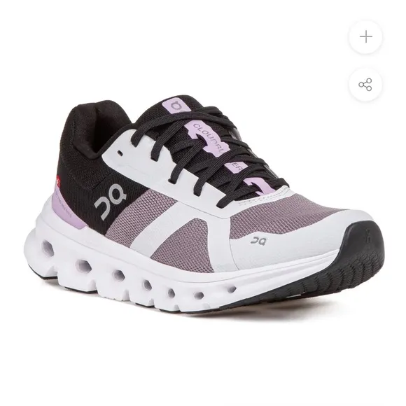 On cloud WOMEN'S CLOUDRUNNER -HERA size 9 women