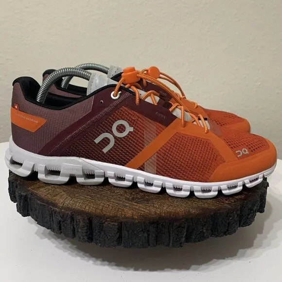 On Cloudflow Running Training Sneakers Mens Shoes Size 10 Flare/Dawn Red Orange