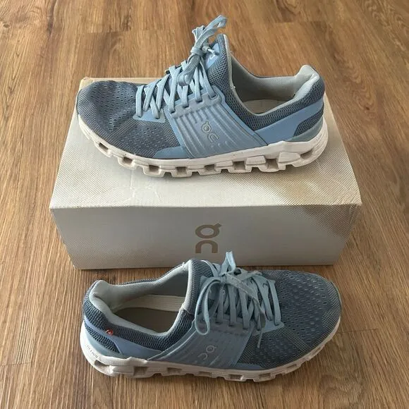 ON CLOUDSWIFT blue athletic training lace up shoes sneakers women's 6.5