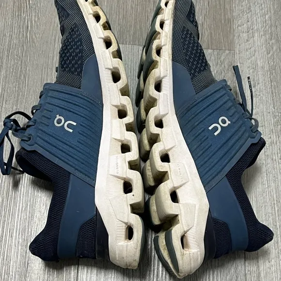 On Cloudswift Road Running shoes/ blue&amp; black /Size 11.5