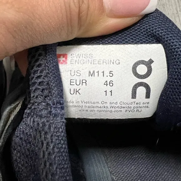 On Cloudswift Road Running shoes/ blue&amp; black /Size 11.5