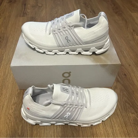 ON CLOUDSWIFT White Frost athletic training running lace up shoes sneakers sz9