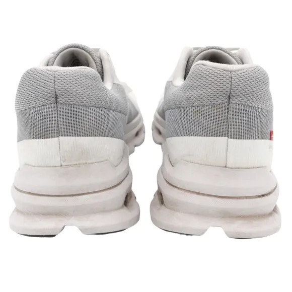 On Running Cloud Runner White and Gray Athletic Shoes Size 8.5