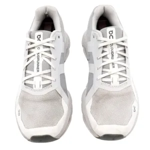 On Running Cloud Runner White and Gray Athletic Shoes Size 8.5