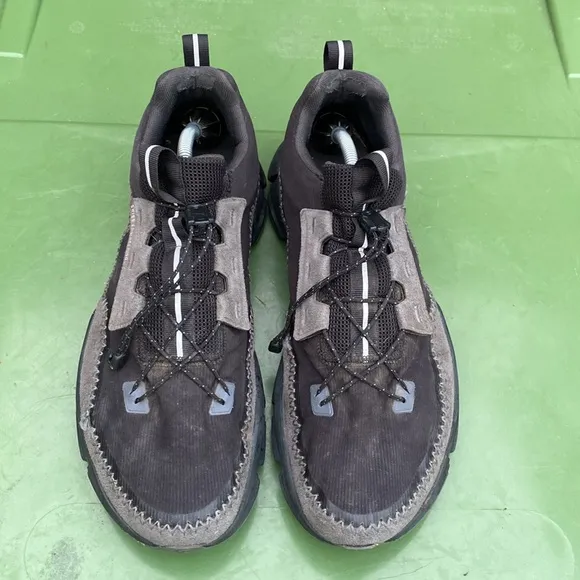On Running Cloudaway Running Training Shoes Black Rock Men's Size 13 GUC