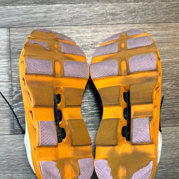 On Running Shoes with Orange Accents woman’s size 9.5 (b43)