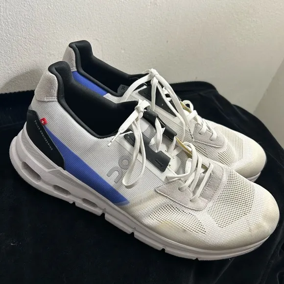 On Running White and Black Sneakers with Minimalist Design Sz 10.5