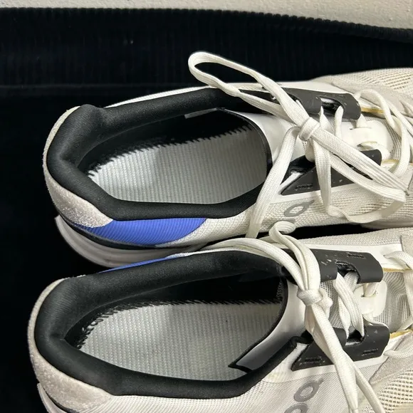 On Running White and Black Sneakers with Minimalist Design Sz 10.5