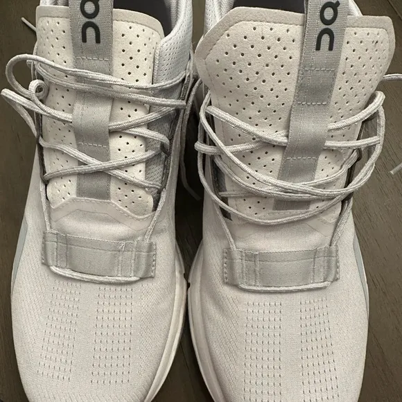 On Running White and Gray Sneakers with Modern Design