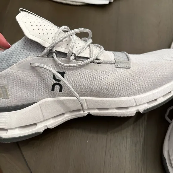 On Running White and Gray Sneakers with Modern Design