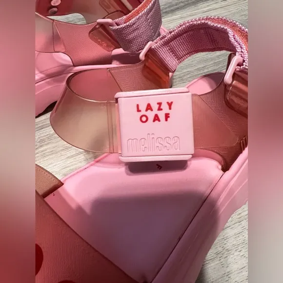 Original Melissa and Lazy Oaf 🌸 shoes Size 8 Pink perfect condition