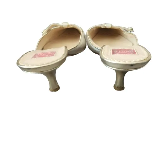 Oscar De La Renta Womens Beige Point Toe SlipOn Mules Shoes Size 8