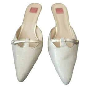 Oscar De La Renta Womens Beige Point Toe SlipOn Mules Shoes Size 8
