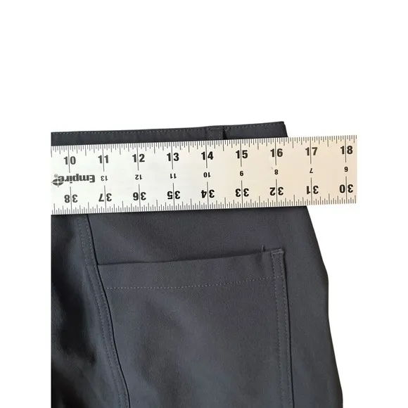 Outlier Slim Dungarees in Workcloth Gray Size 32‎