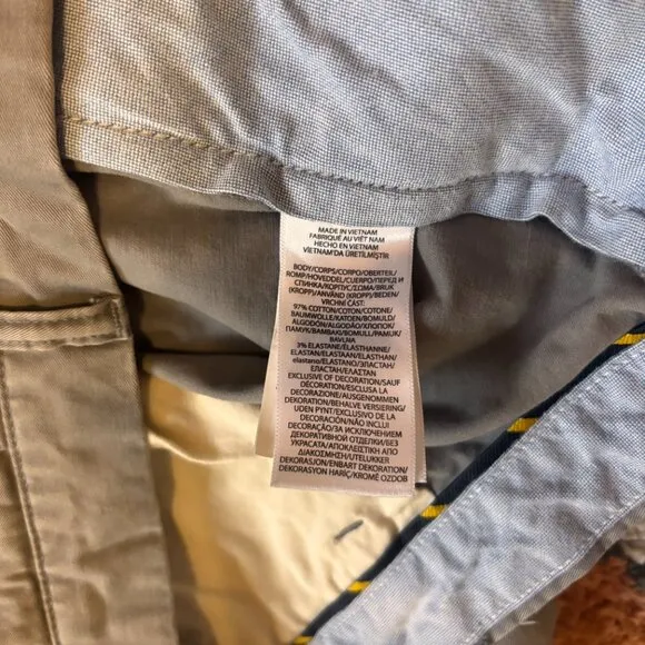 Polo Ralph Lauren Shorts Mens 44B Gray Khaki Classic Fit Chino Bottoms Polo Logo