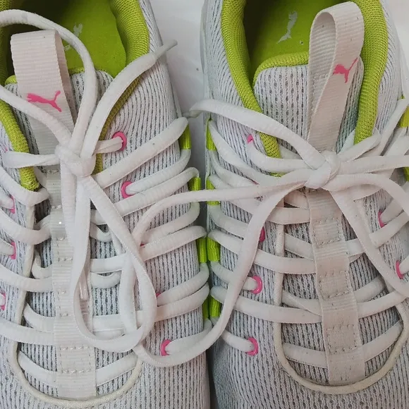 Puma Axelion White and Pink Women's Sneakers Size 10