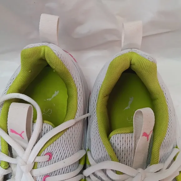 Puma Axelion White and Pink Women's Sneakers Size 10