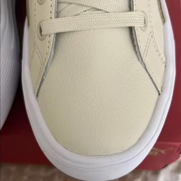 Puma Cream platform Shoes/Sneakers