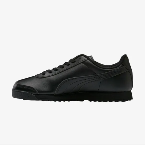 PUMA RomaBoys' Grade School/Shoes/Casual Sneakers/Casual Training Sneakers