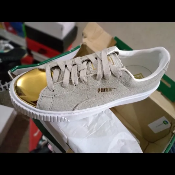 Puma Women's Gold and Tan Sneakers