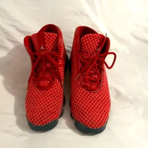 Red/ Black Tennis Shoes With Shoelaces