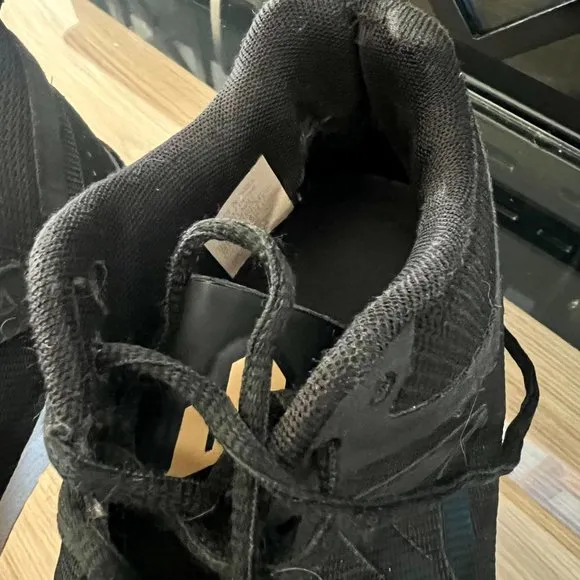 Reebok crossfit mens training shoes black size 10