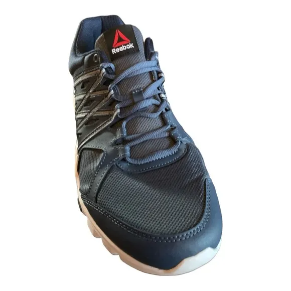 Reebok Men's Yourflex Train 8.0 L Mt Cross-Trainer Shoe size 12 Grey NWOT