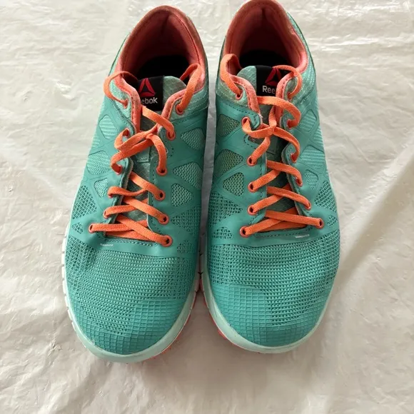 Reebok Zquick TR 3.0 training sneakers Turq Coral Athletic Shoes SZ 9.5 Worn 1X