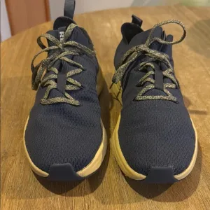 REI Co-Op Beyonder Low Men’s 11 EU 45 Knit Shoes Gray/ YellowTrailbed Insole