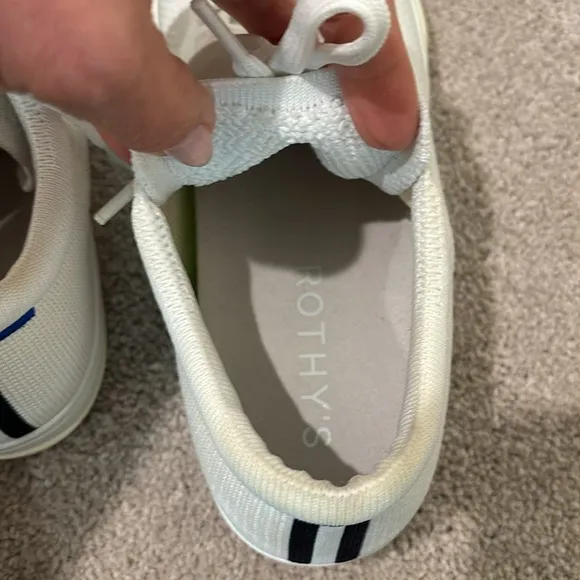 Rothy’s The Lace up Sneaker in Bright White Size 8