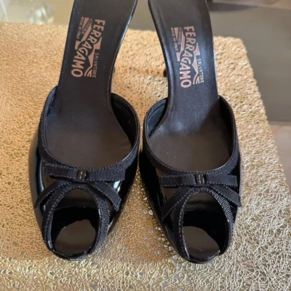 Salvatore Ferragamo Black Patent Calf Leather Slides Shoes size 8 1/2