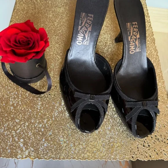 Salvatore Ferragamo Black Patent Calf Leather Slides Shoes size 8 1/2