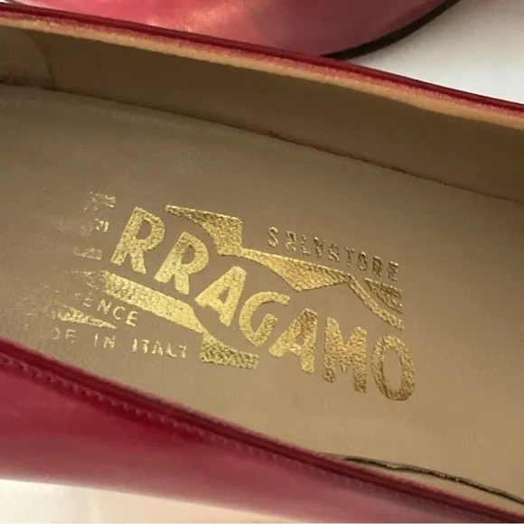 Salvatore Ferragamo low heel  pump GENUINE vintage buttery leather, Italian Made
