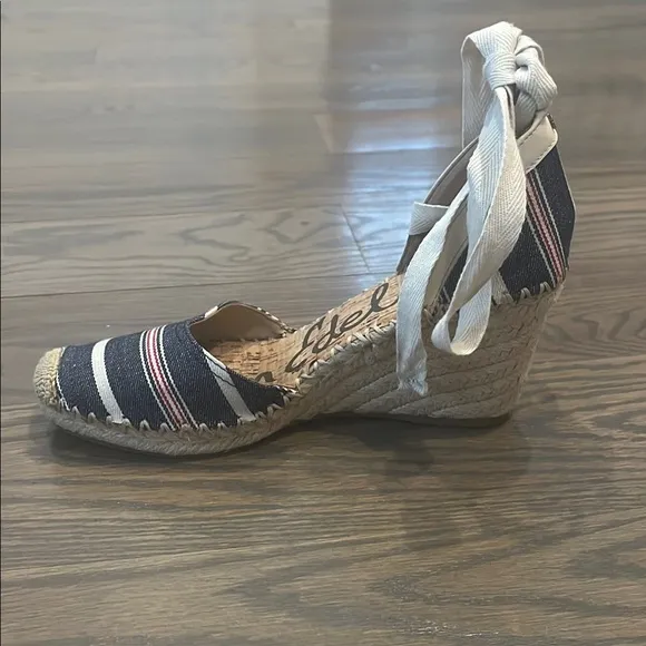 Sam Edelman Women's Patsy Espadrille Wedge Sandal Blue Americana Stripe Size 7.5