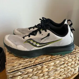 Saucony Blaze TR Fog Black Size 13 Some Imperfections Comfy Running Shoes