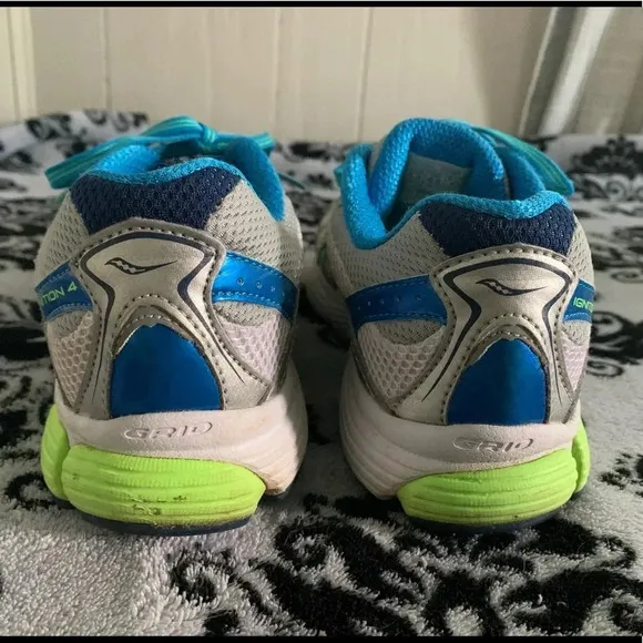 Saucony Ignition 4 Athletic Training Shoe
