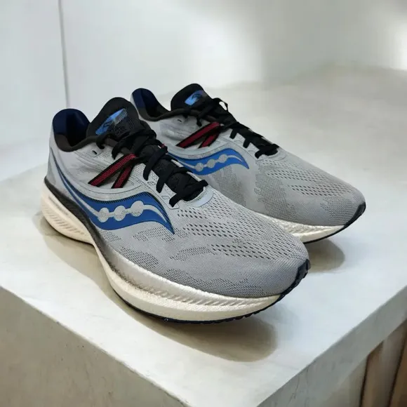Saucony Men's Size 12.5‎ Triumph 20 Sneaker Vapor Black Blue Running Training