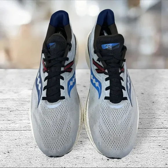 Saucony Men's Size 12.5‎ Triumph 20 Sneaker Vapor Black Blue Running Training