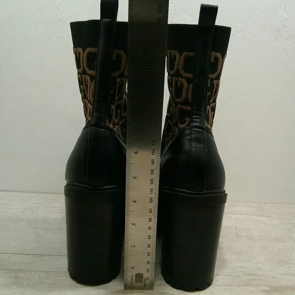 Sexy Guess Black Platform Heeled Ankle Booties Knit Strech Lug Sole   Sz 9.5
