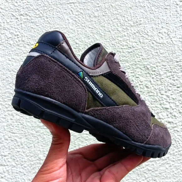 Shimano (Taiwan) Ladies Olive and Brown Pro Cycling Shoes # SH-M031