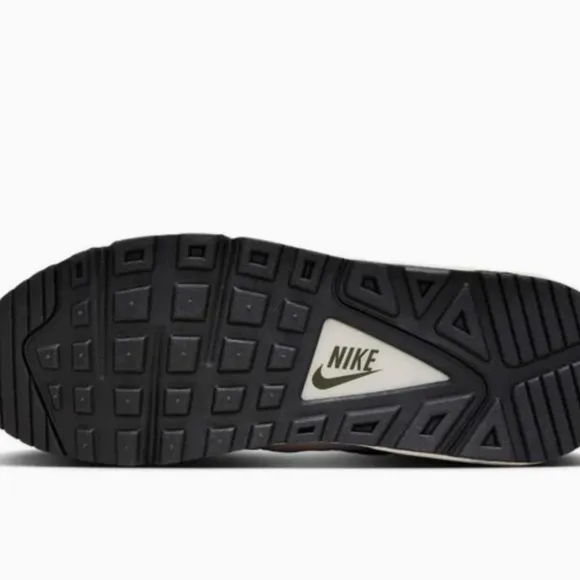 Size 10 Men’s Nike Air Max Command Cool Grey Light Bone Sequoia 629993-037 NWT