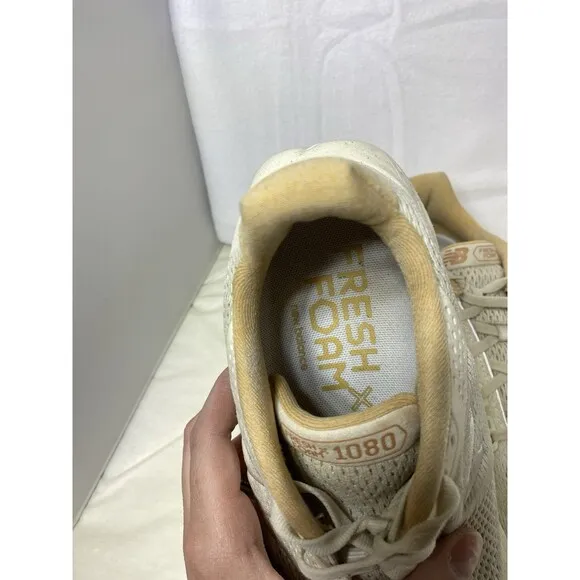 Size 10.5- New Balance Fresh Foam X 1080v13 Turtledove Dolce W