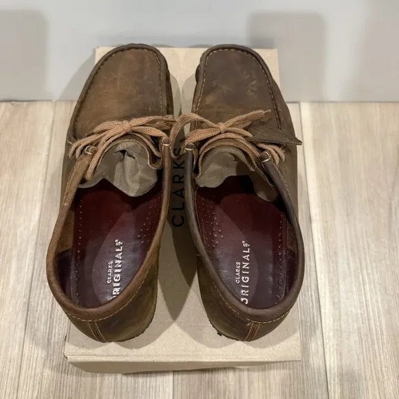 Size 11 - Clark's‎ Wallabee Low Beeswax Brown Leather Moccasin Shoes W/ Box