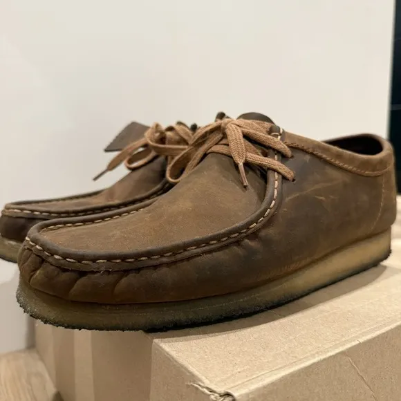 Size 11 - Clark's‎ Wallabee Low Beeswax Brown Leather Moccasin Shoes W/ Box