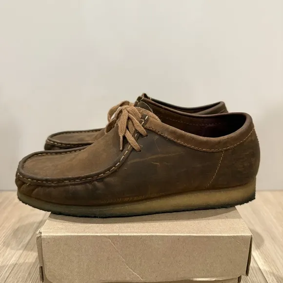 Size 11 - Clark's‎ Wallabee Low Beeswax Brown Leather Moccasin Shoes W/ Box