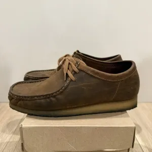Size 11 - Clark's‎ Wallabee Low Beeswax Brown Leather Moccasin Shoes W/ Box
