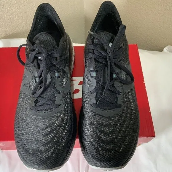 Size 11 - EUC New Balance Fresh Foam More v2 Black 2020 C10